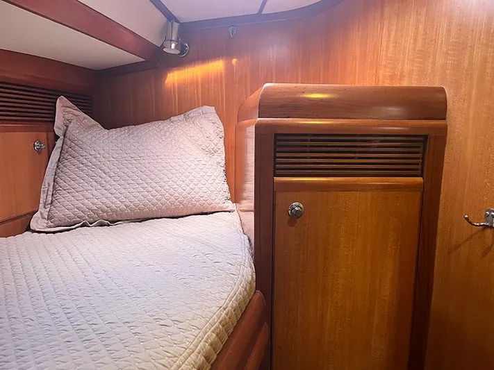 Vision Yacht Photos Pics 