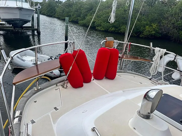 Vision Yacht Photos Pics 