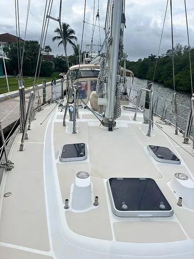 Vision Yacht Photos Pics 