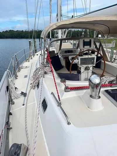 Vision Yacht Photos Pics 