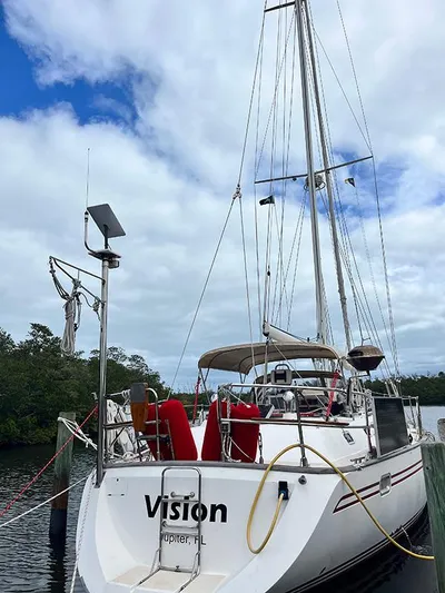 Vision Yacht Photos Pics 