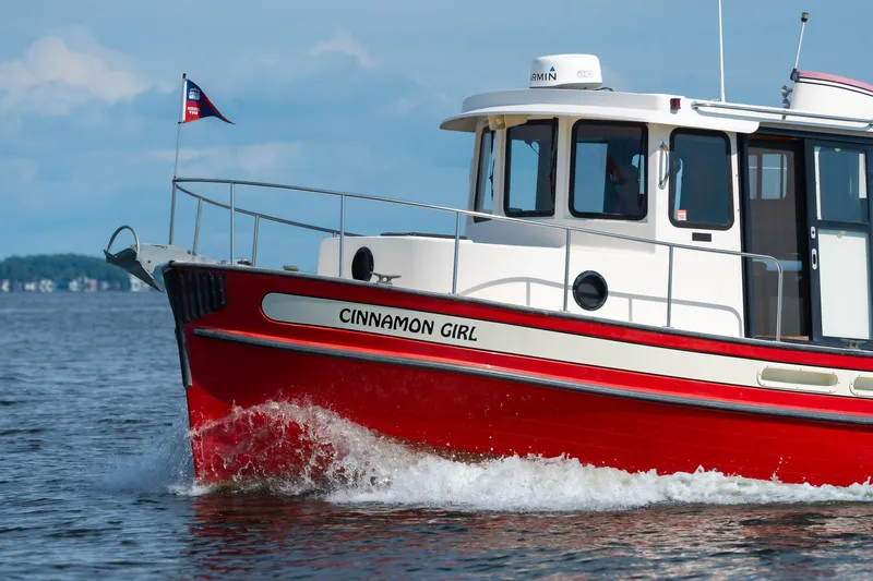 Cinnamon Girl Yacht Photos Pics 2000 Nordic Tug 32 "Cinnamon Girl"