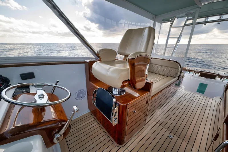 Karma Yacht Photos Pics 2019 Winter Custom Yachts 46 Walkaround interior with luxurious seating and ocean view.