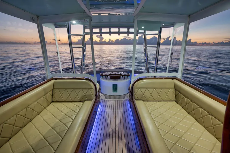 Karma Yacht Photos Pics Luxurious 2019 Winter Custom Yachts 46 Walkaround interior with ocean sunset view.