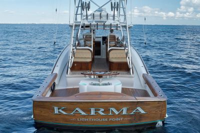 Yacht