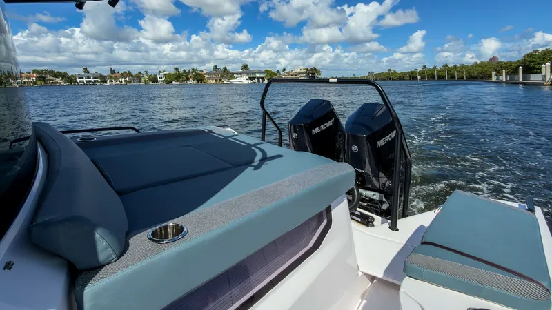 Nadia's Horizon Yacht Photos Pics 