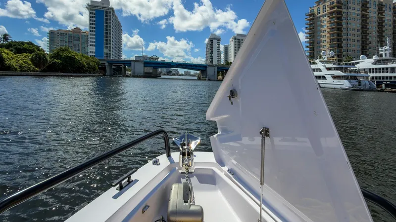 Nadia's Horizon Yacht Photos Pics 