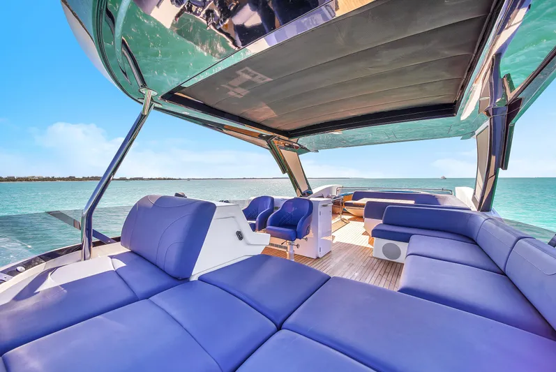 Atkun Yacht Photos Pics 