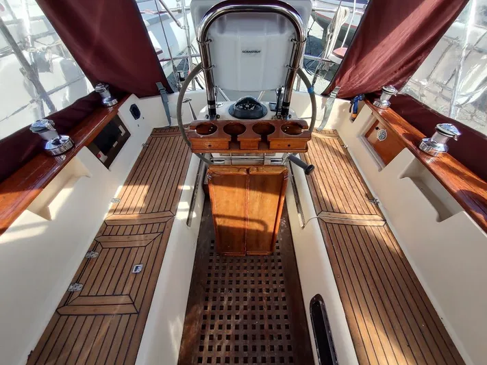 Genesis Of Argyll Yacht Photos Pics 