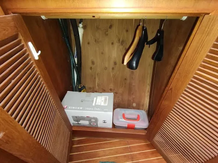 Genesis Of Argyll Yacht Photos Pics 