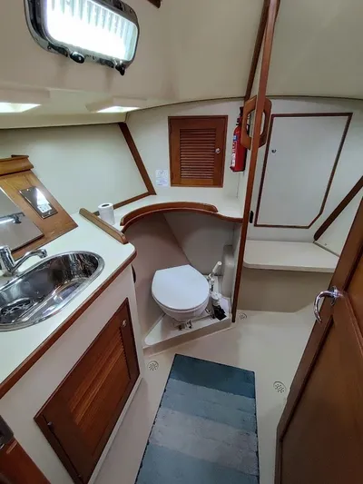 Genesis Of Argyll Yacht Photos Pics 