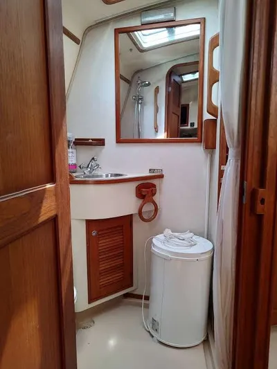 Genesis Of Argyll Yacht Photos Pics 