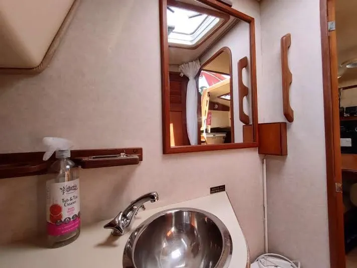 Genesis Of Argyll Yacht Photos Pics 