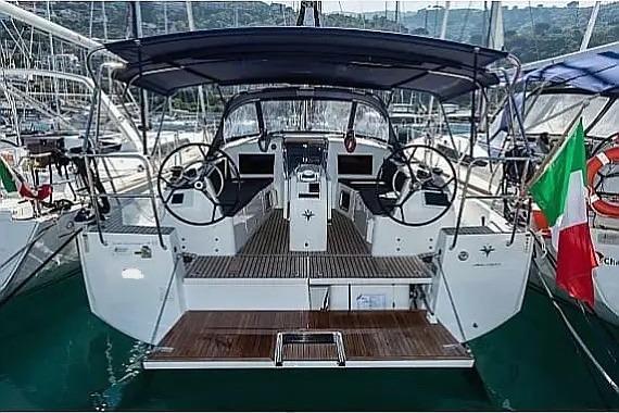 2021 Jeanneau Sun Odyssey 410