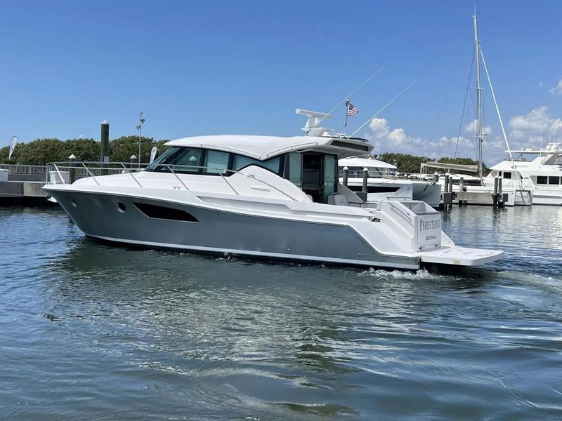 2019 Tiara Yachts C44