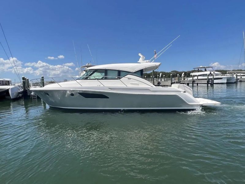 2019 Tiara Yachts C44