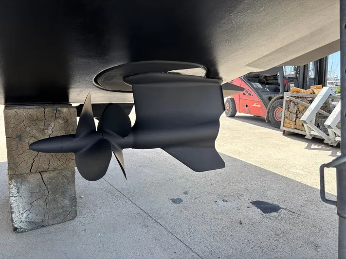  Yacht Photos Pics Underwater view of Jeanneau Prestige 460 propeller, 2020 model, on dry dock.