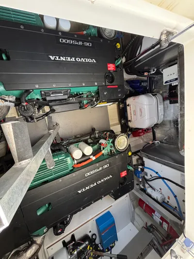  Yacht Photos Pics Engine room of 2020 Jeanneau Prestige 460 with Volvo Penta engines.