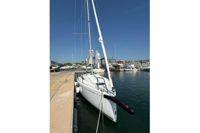 Beneteau First 30