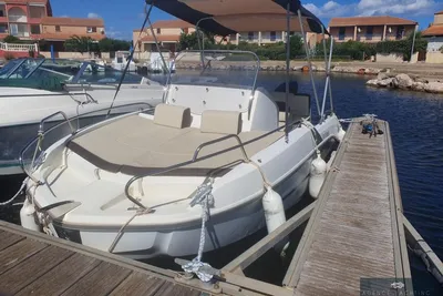 2017 Beneteau Flyer 5.5 Sundeck