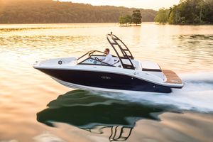 2023 Sea Ray SPX 190