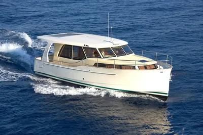 Greenline 33