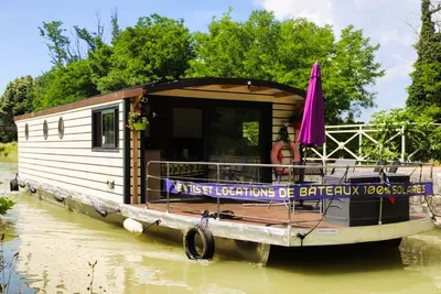 2025 PHOEBUS COCHE SOLAIRE LECTRICAL SELF POWERED BOAT Catamaran Standaard