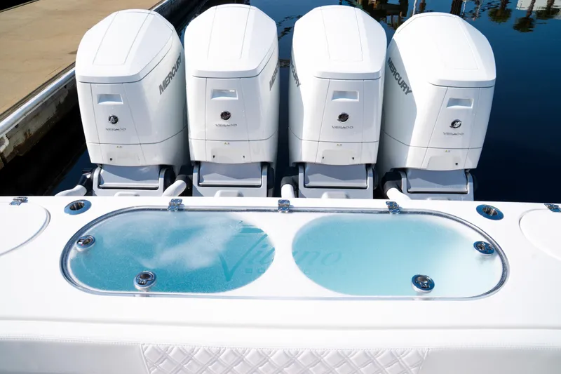 Front Runner Boatworks 47 Walkaround Yacht Photos Pics 2026 Front Runner 47WA boat with four Mercury Verado engines and a livewell.