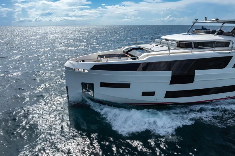  Yacht Photos Pics Luxury Sirena 88 yacht cruising on open sea, 2021 model.