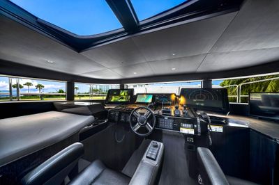 Yacht