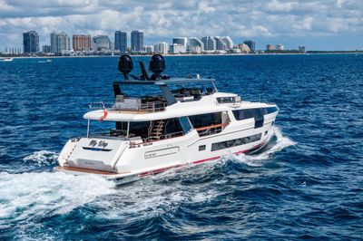 Yacht