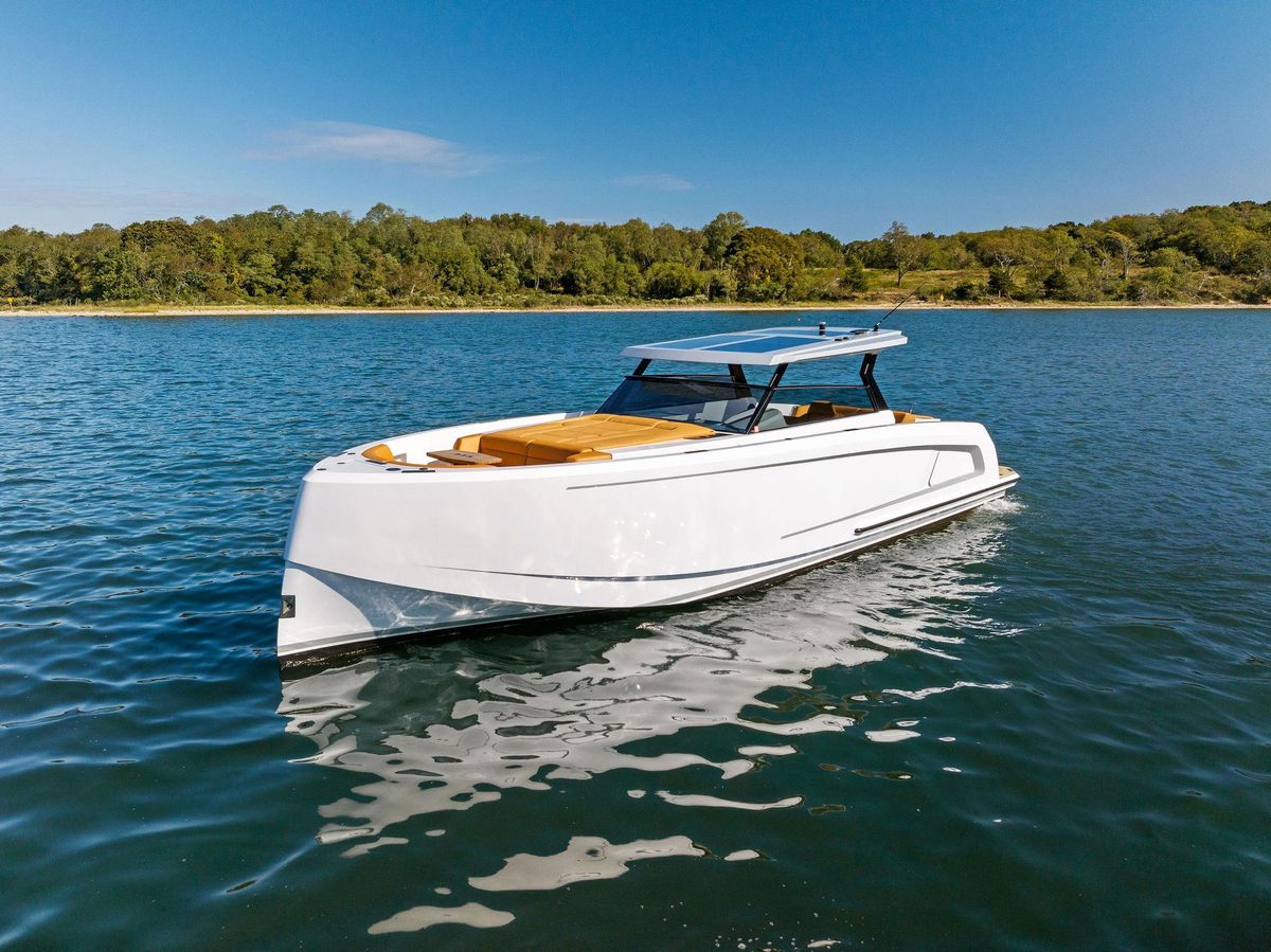 2021 Vanquish Yachts 45 