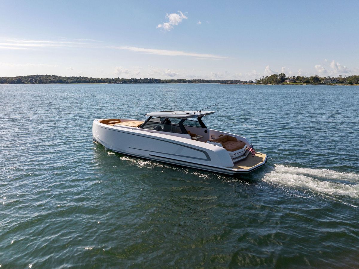 2021 Vanquish Yachts 45 
