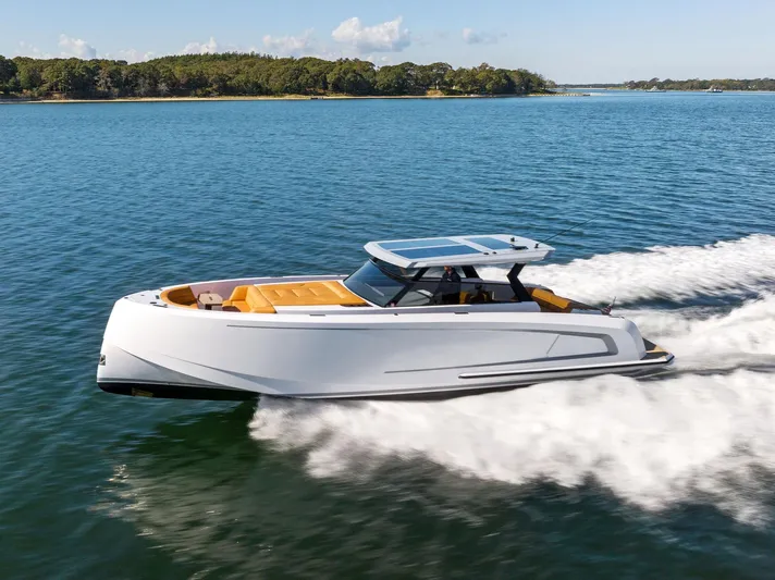 Katsea Yacht Photos Pics VQ45 T Top