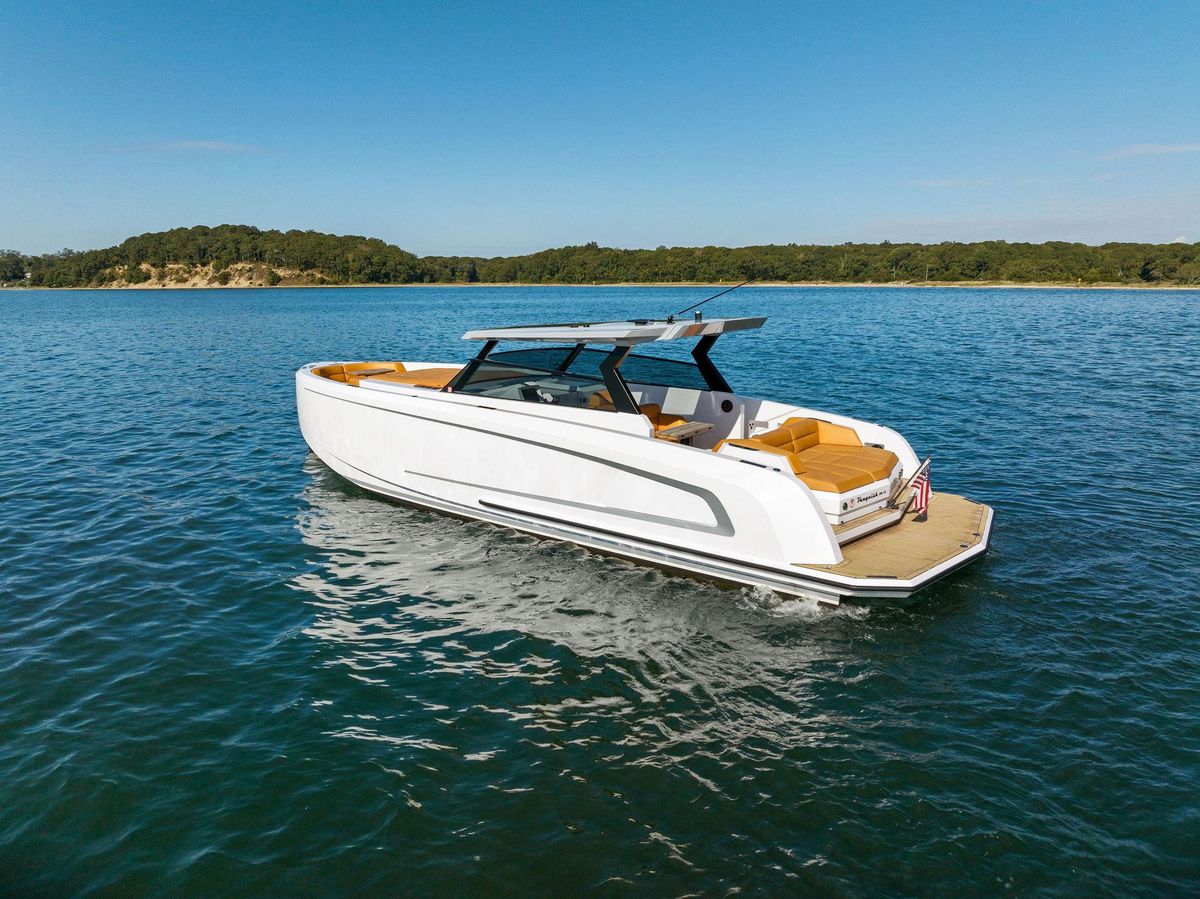 2021 Vanquish Yachts 45 