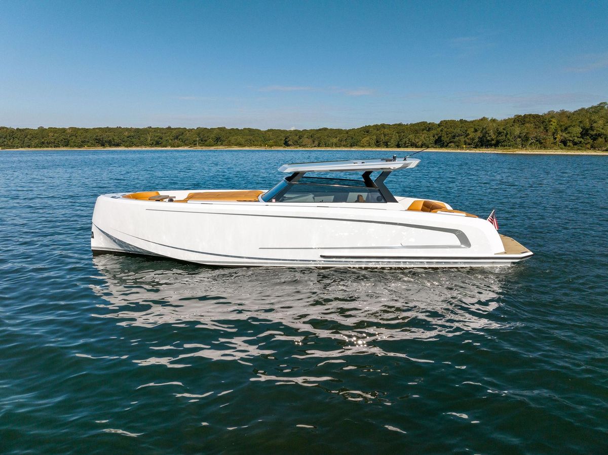 2021 Vanquish Yachts 45 