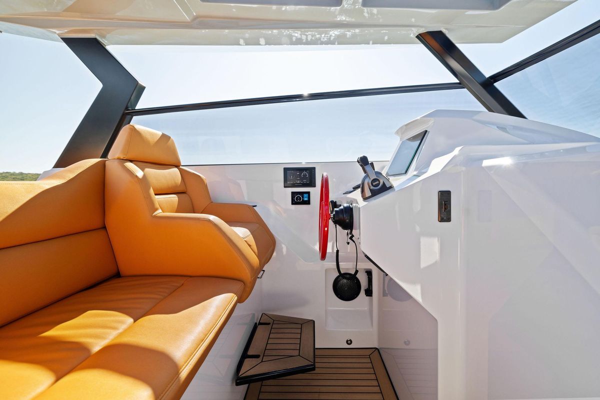 2021 Vanquish Yachts 45 