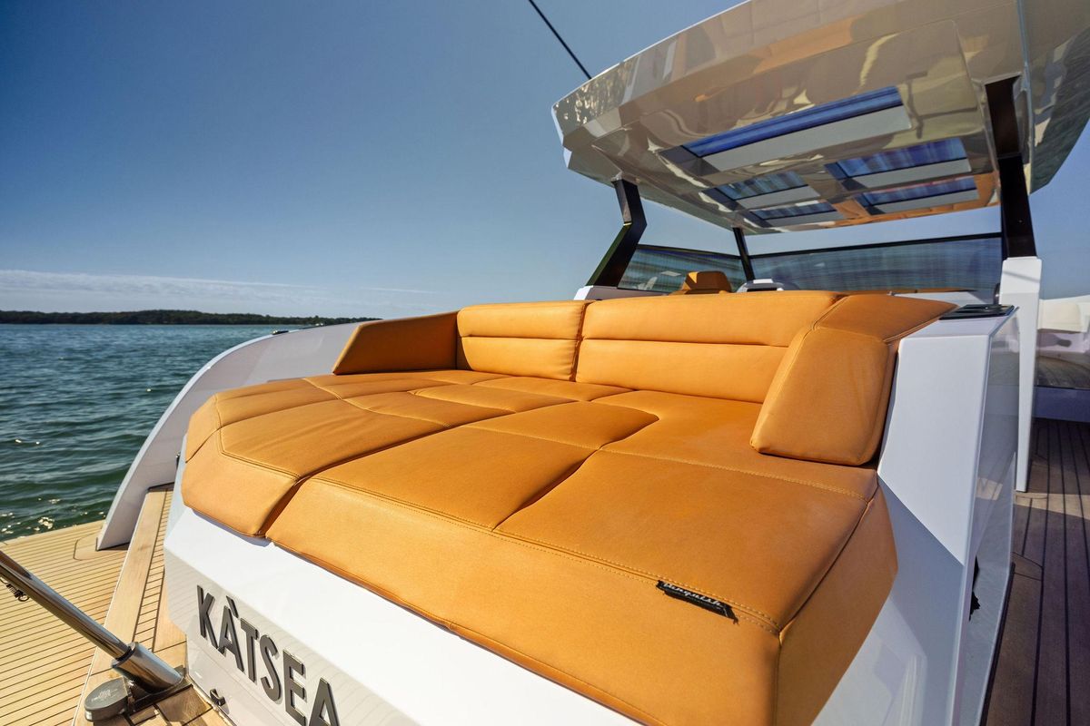 2021 Vanquish Yachts 45 