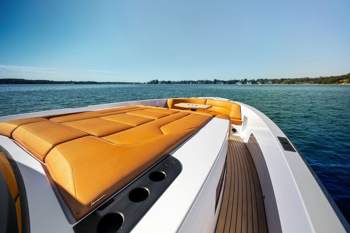 2021 Vanquish Yachts 45 