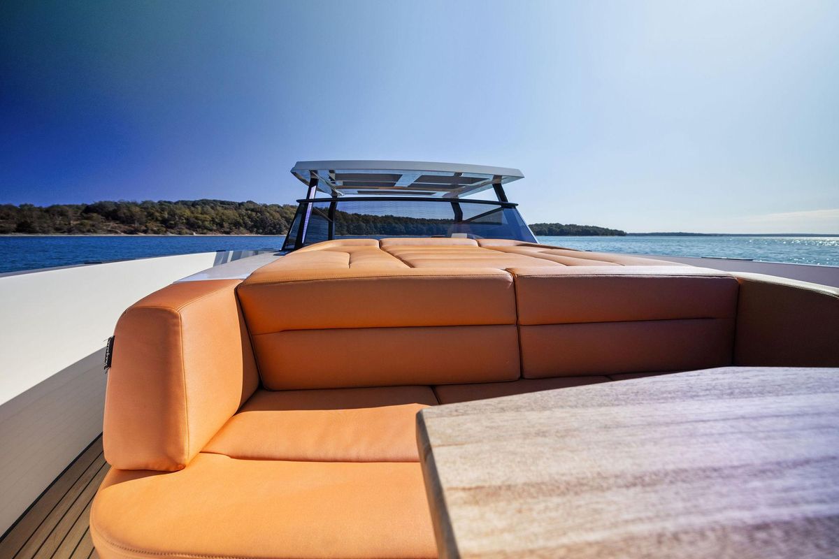 2021 Vanquish Yachts 45 