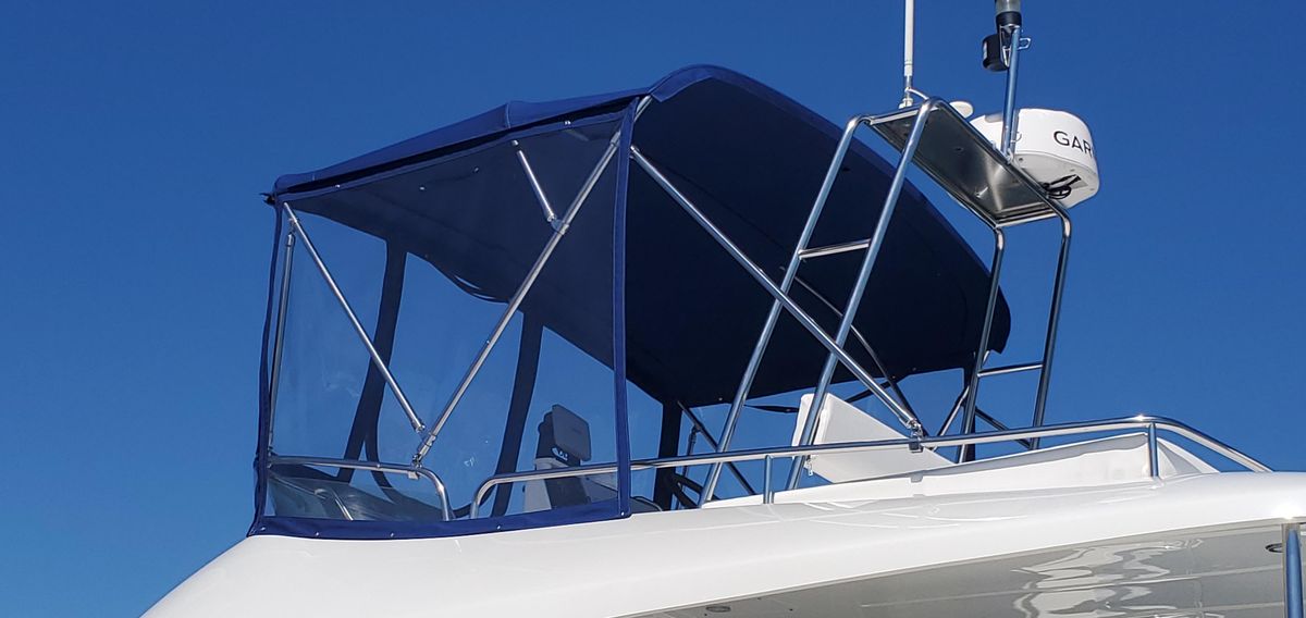 2004 Lagoon 43 
