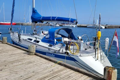 1994 Sweden Yachts 370