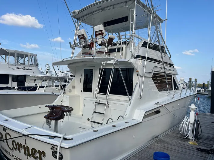Amen Corner Yacht Photos Pics 