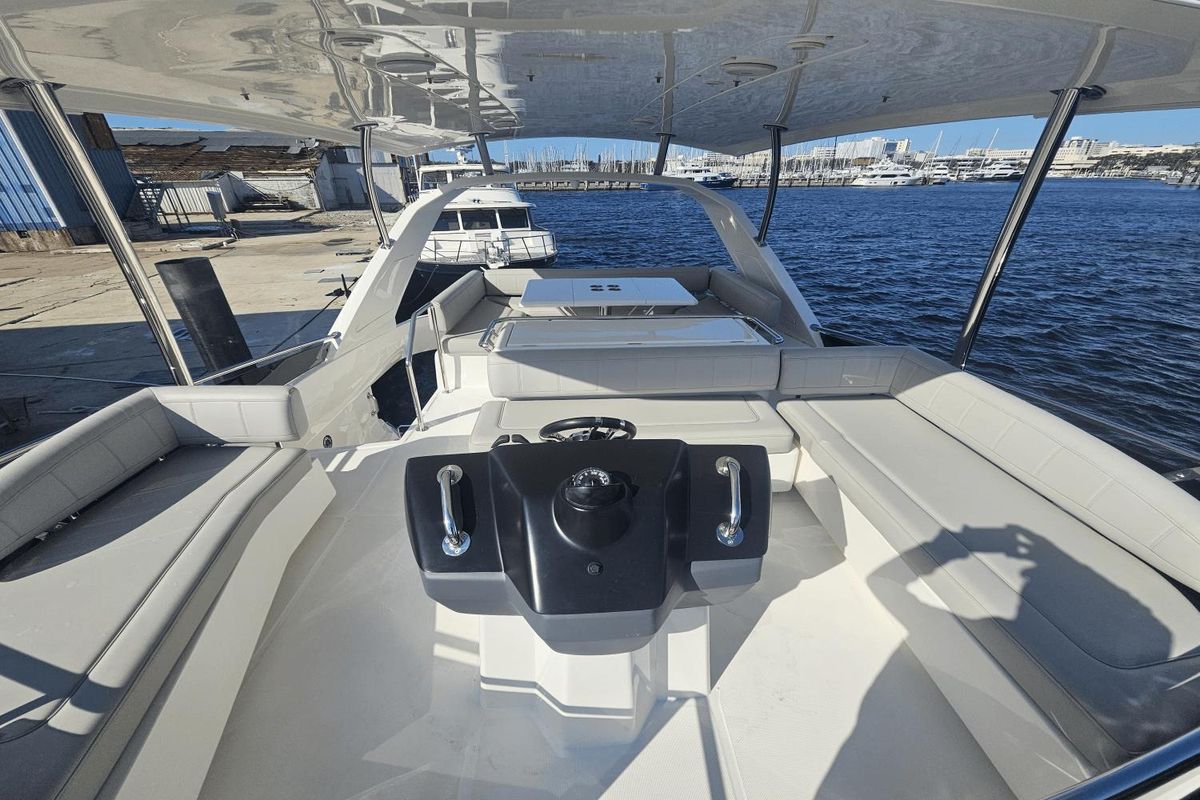 2023 Aquila 44 