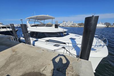 Yacht