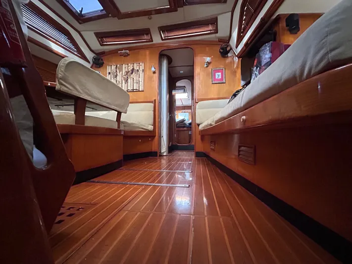 Renegade Yacht Photos Pics 