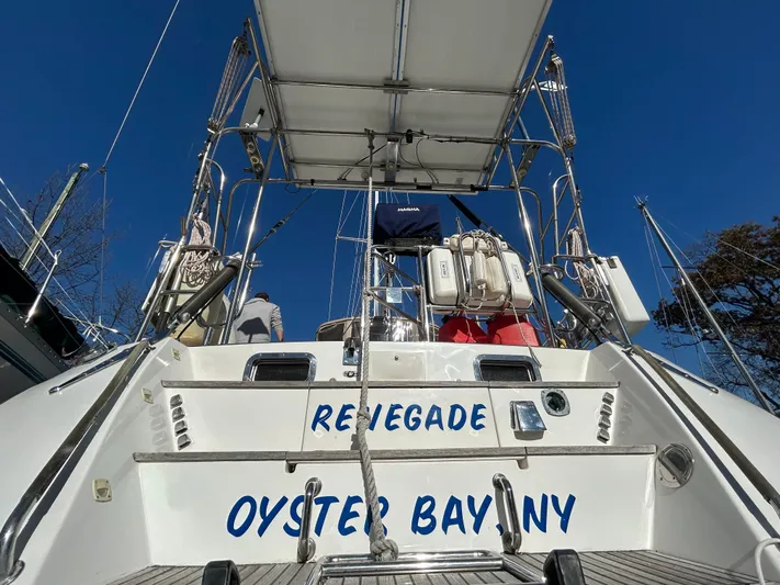 Renegade Yacht Photos Pics 