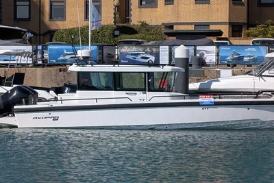2020 Axopar 28 CABIN