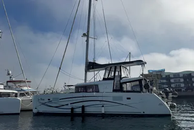 Lagoon 450 F