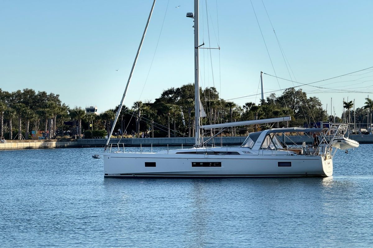 2020 Beneteau 52 